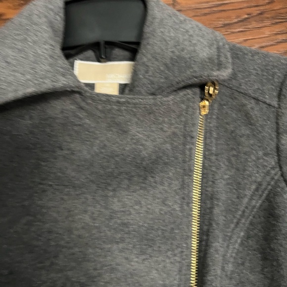 SOLD!! Brand new MICHAEL KORS womens XS Assymetrical Belted Coat - Picture 6 of 10